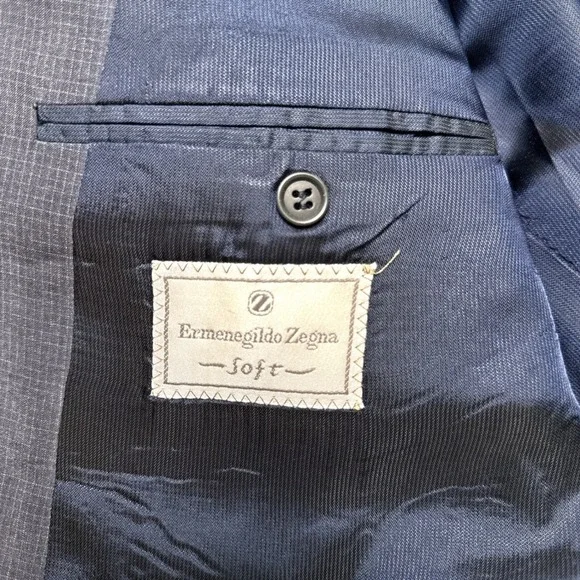 Ermenegildo Zegna Italy EU 52R/US 42R Soft 100% Silk Jacket Blue Check Jacket